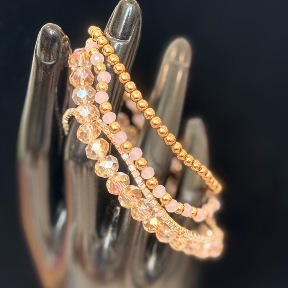 Pink/ Gold and Crystal Beaded Bracelet Set (4) - Picture 3 of 3